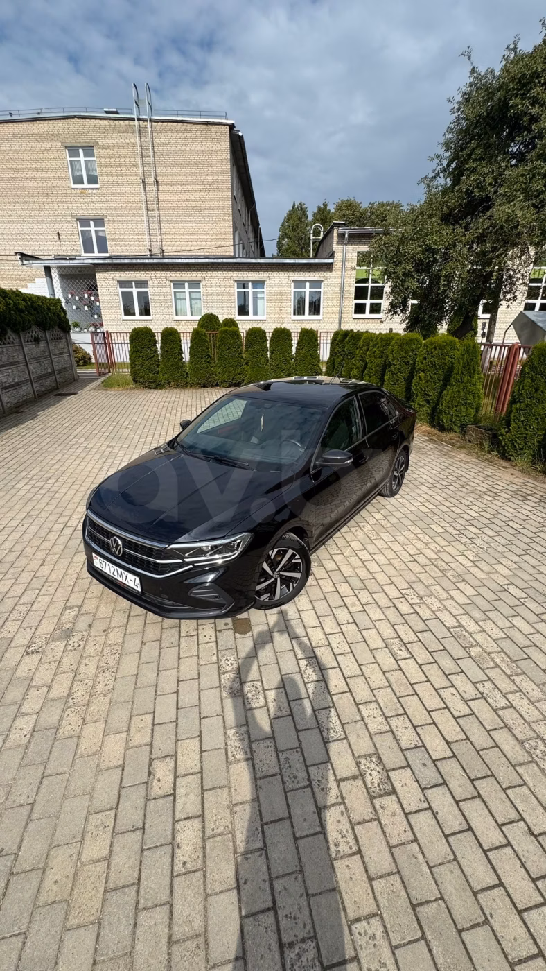 Volkswagen Polo Sedan фото 11