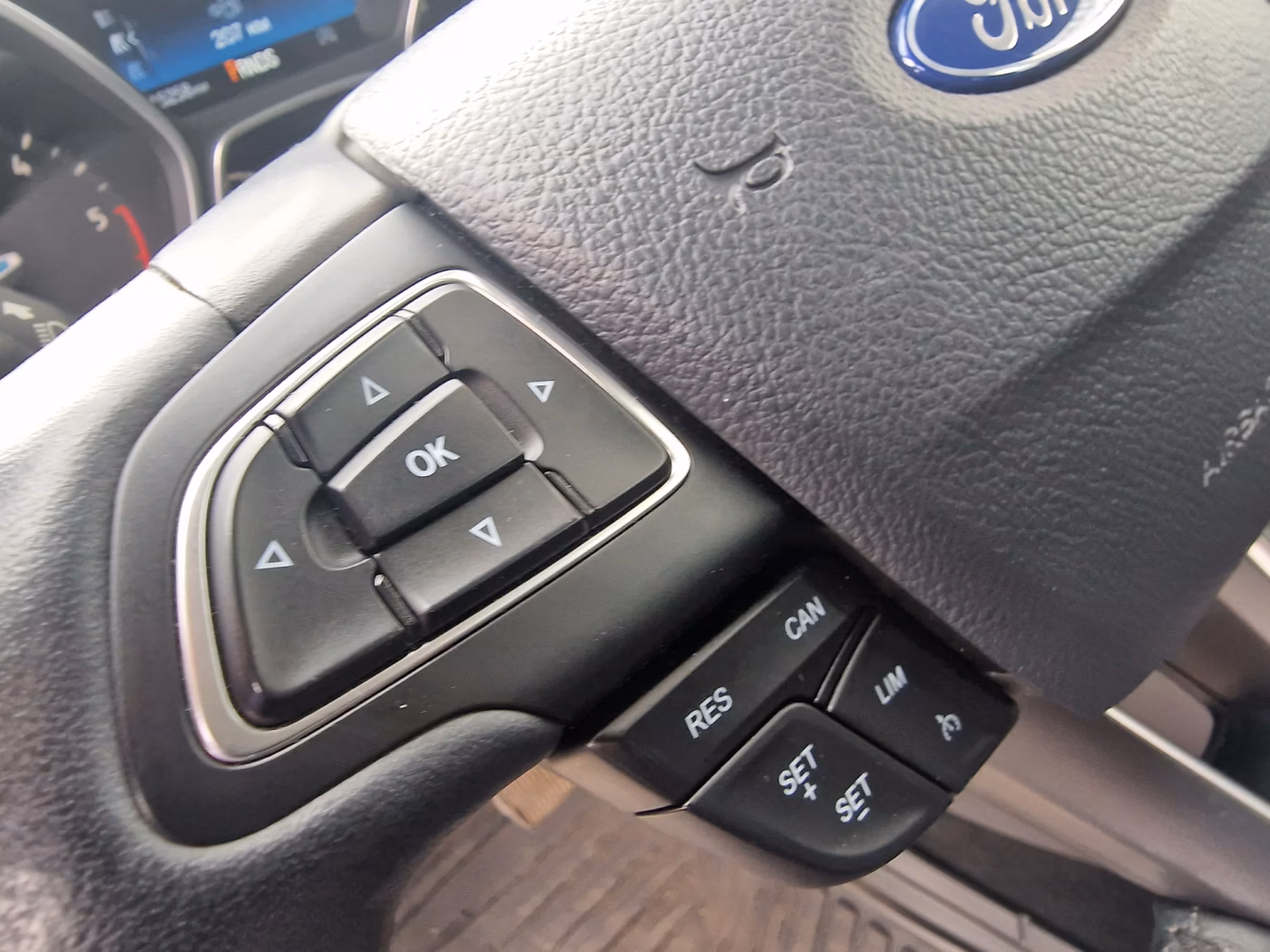 Ford C-MAX фото 16