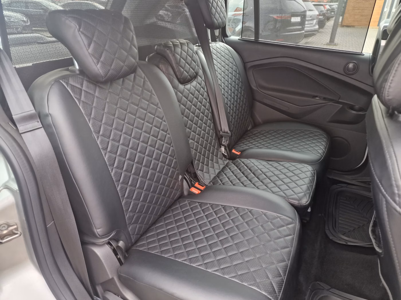 Ford C-MAX фото 22