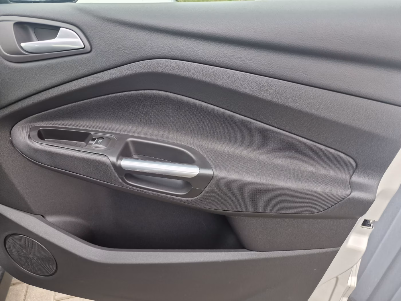 Ford C-MAX фото 25