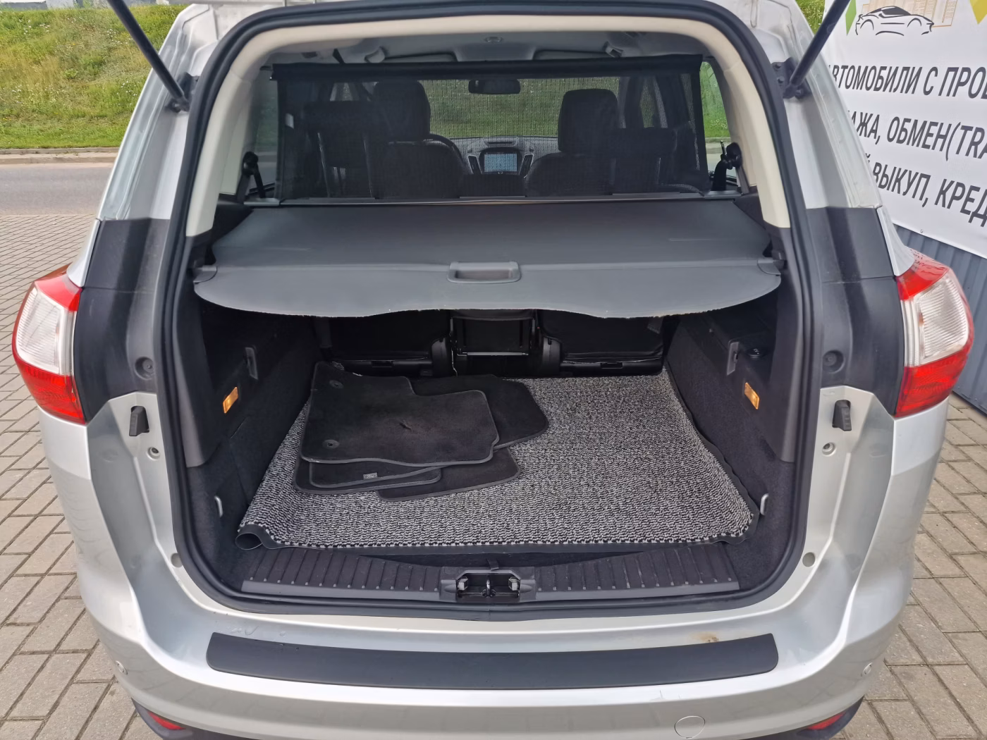 Ford C-MAX фото 26
