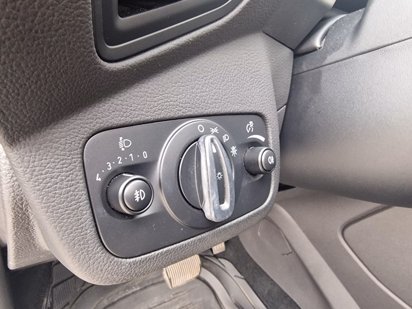 Ford C-MAX фото 18