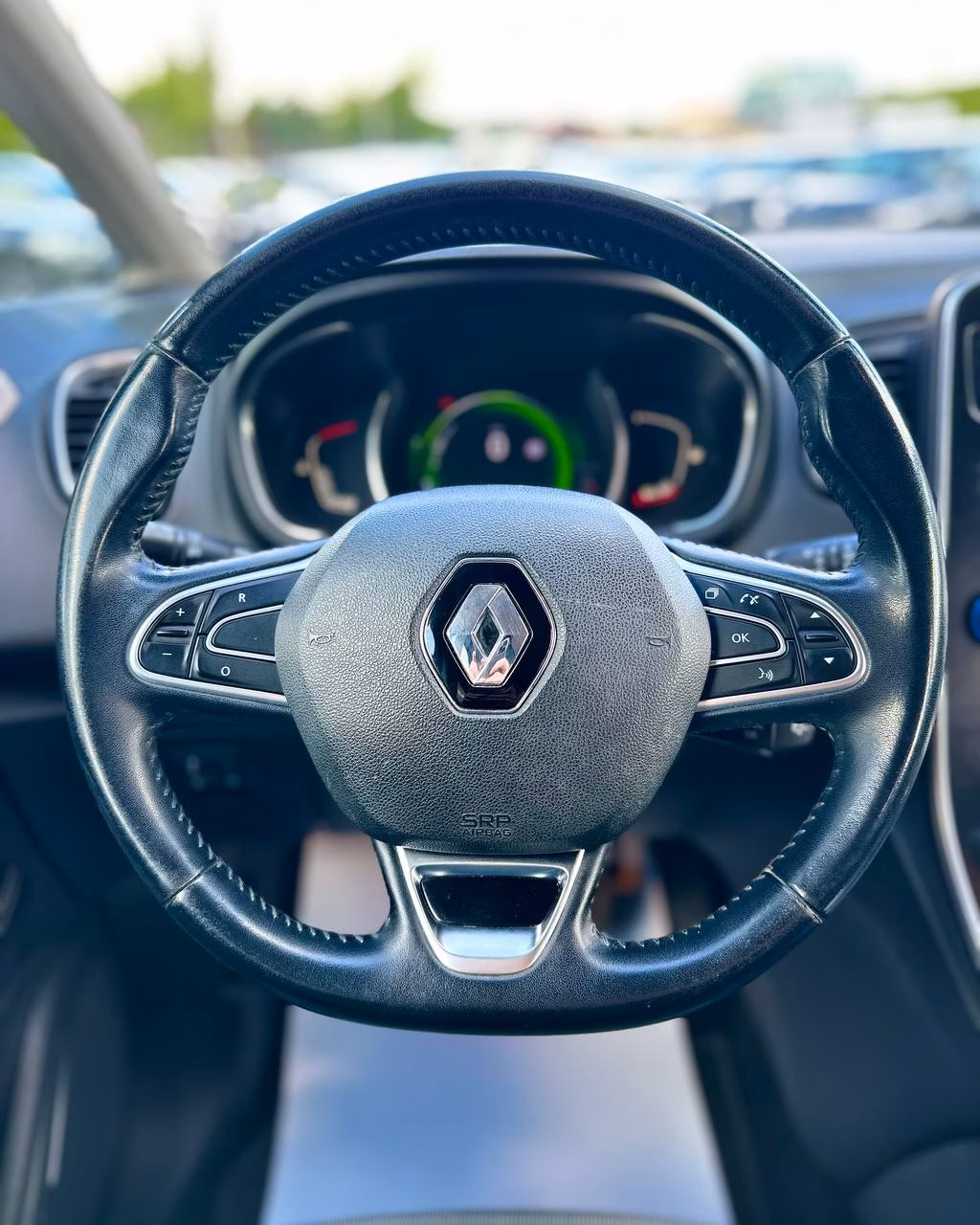 Renault Scenic фото 10