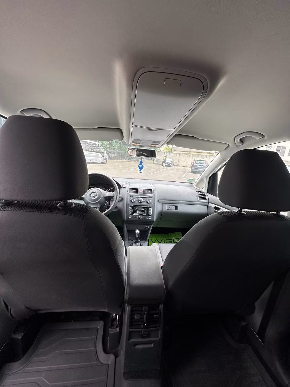 Volkswagen Touran фото 19