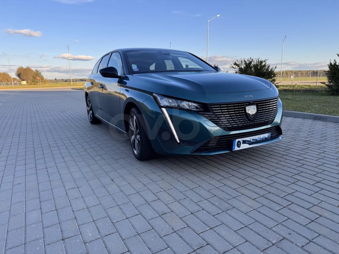 Peugeot 308 фото 2