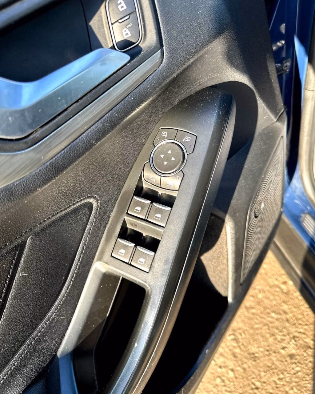Ford Focus фото 17