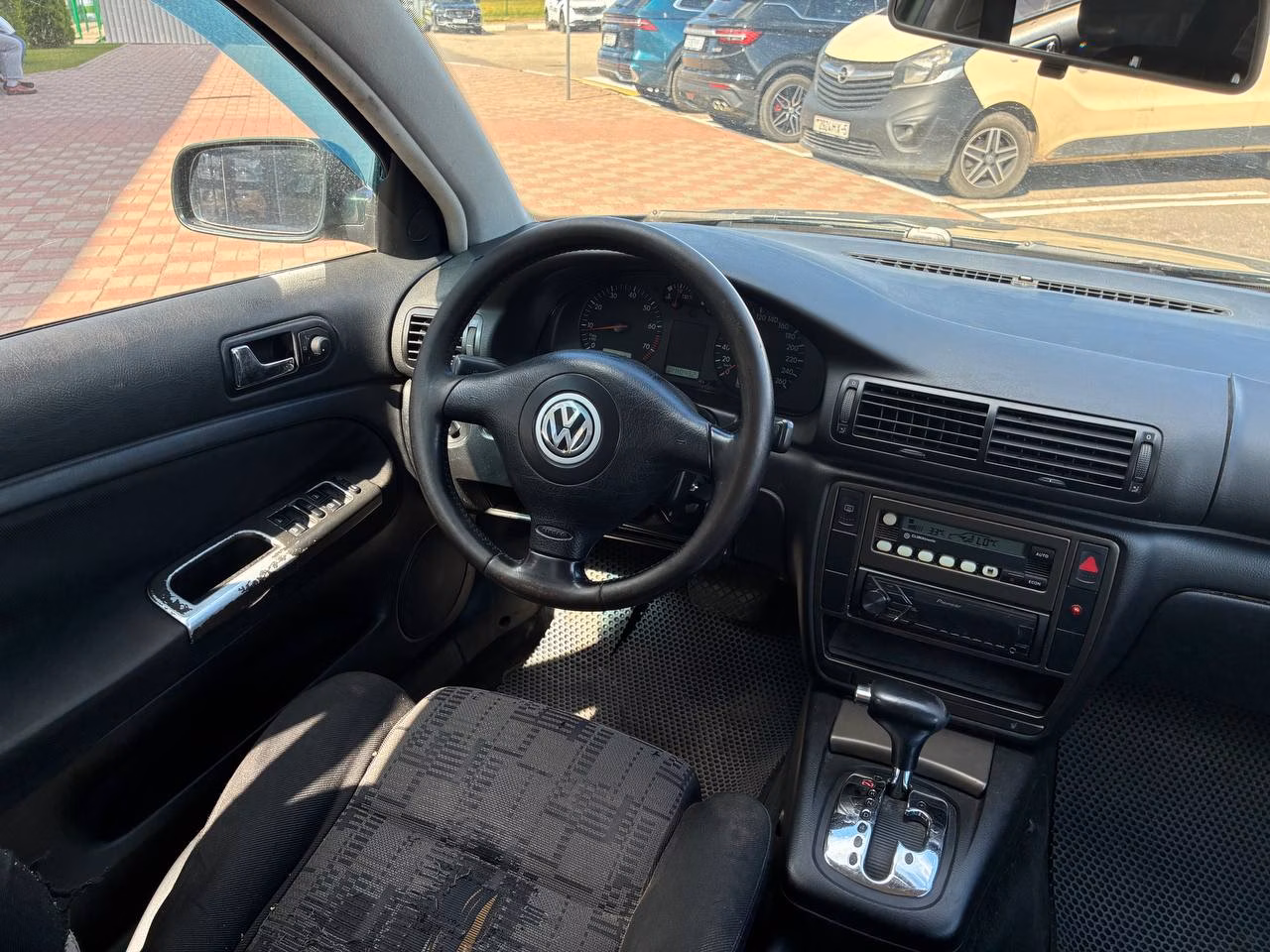 Volkswagen Passat фото 13