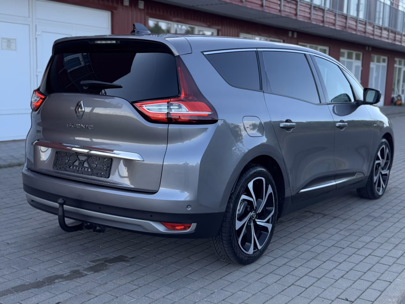 Renault Grand Scenic фото 8
