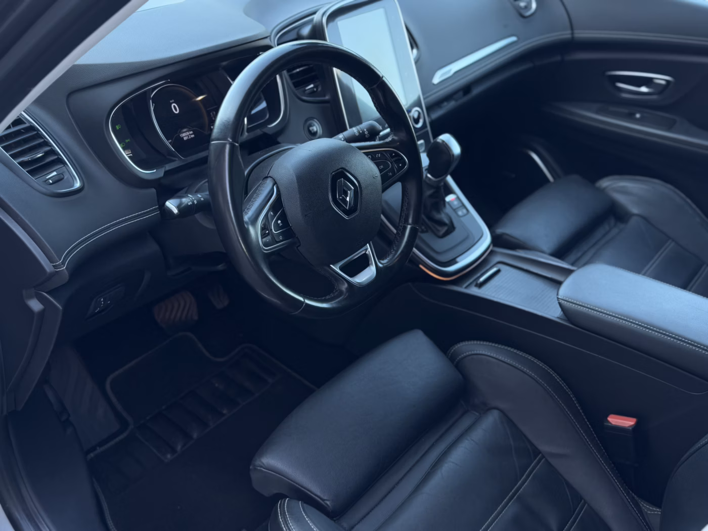 Renault Grand Scenic фото 12