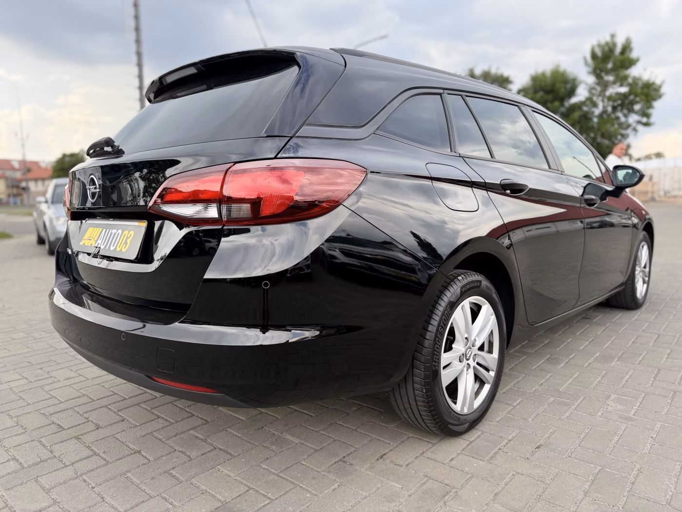 Opel Astra фото 8