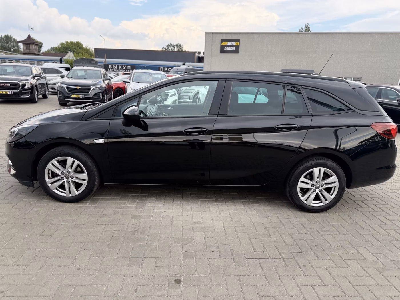 Opel Astra фото 9