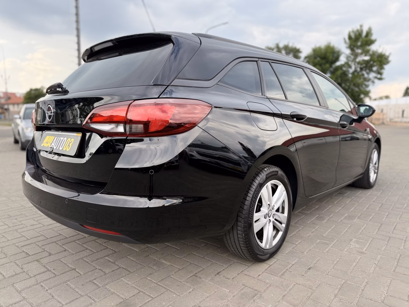 Opel Astra фото 11