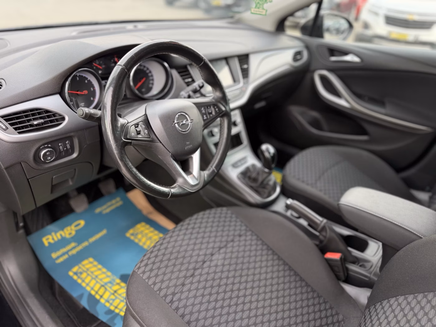 Opel Astra фото 14