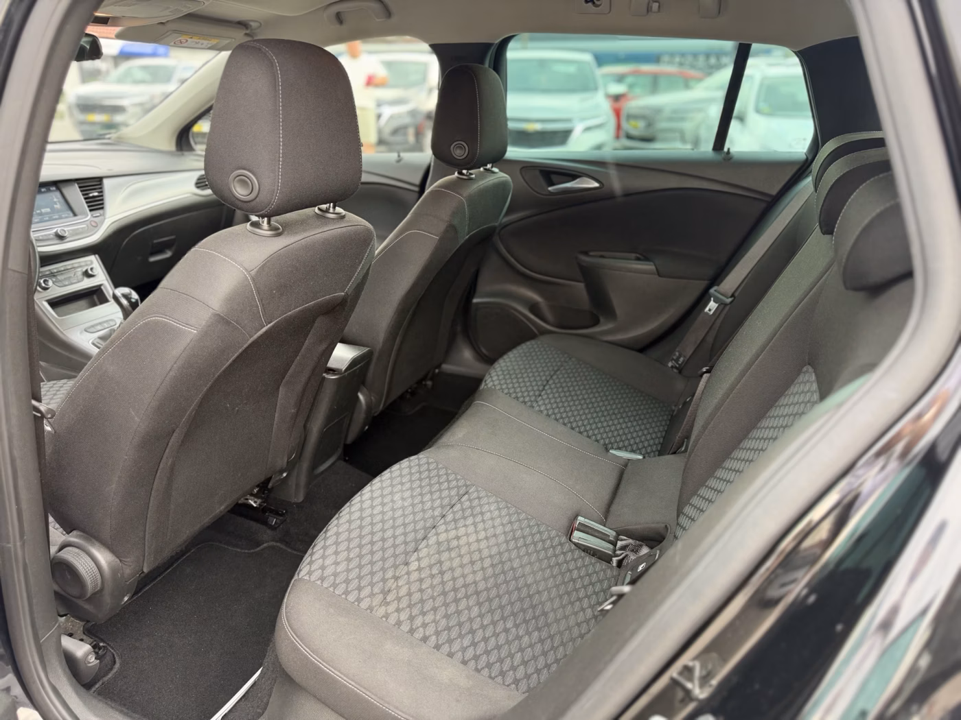 Opel Astra фото 16