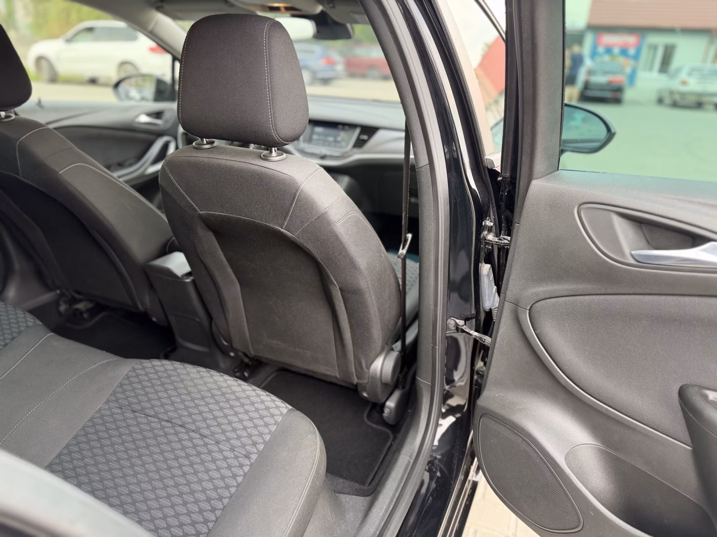 Opel Astra фото 27