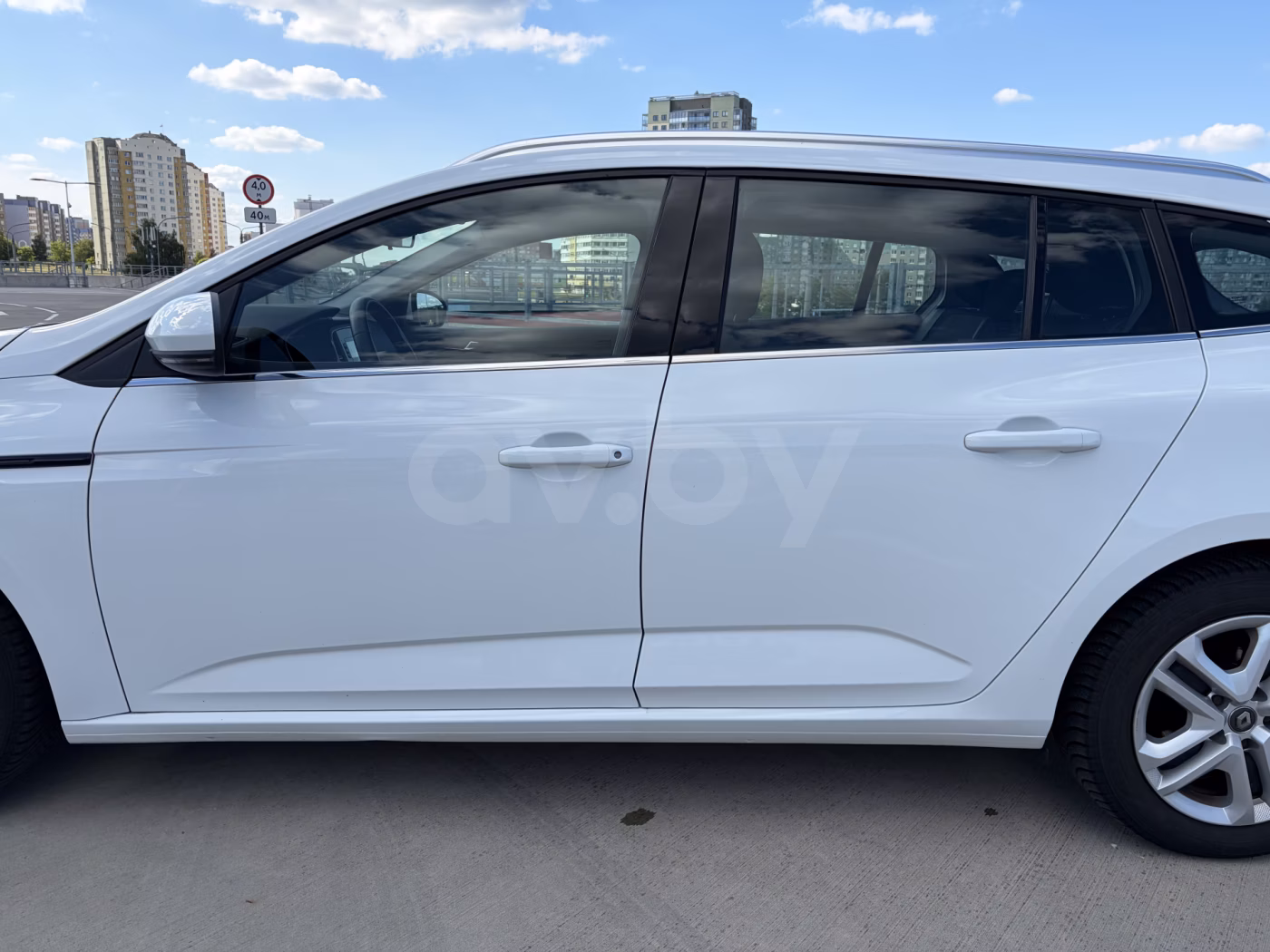 Renault Megane фото 11