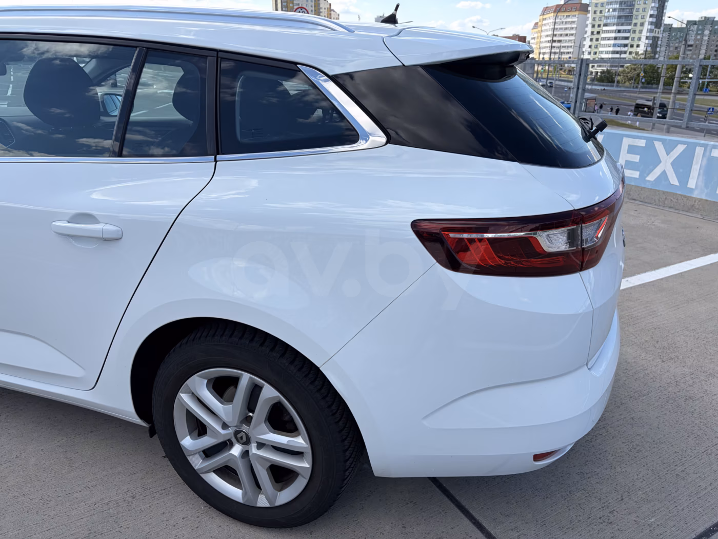 Renault Megane фото 12
