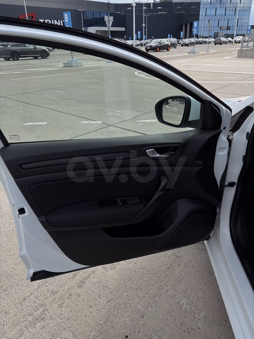 Renault Megane фото 19