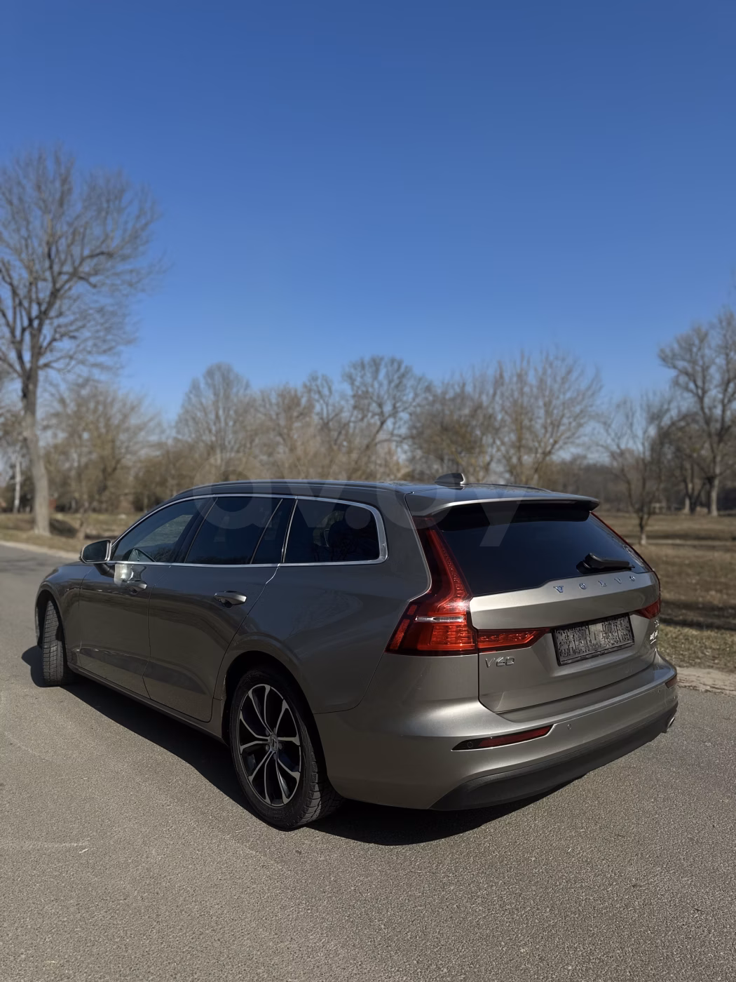 Volvo V60 фото 3