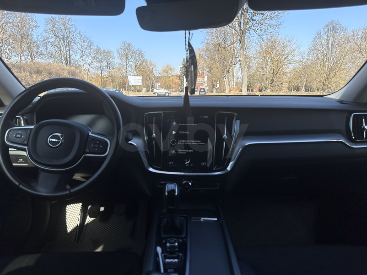 Volvo V60 фото 8