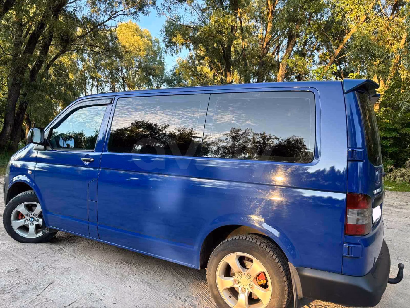 Volkswagen Caravelle фото 11