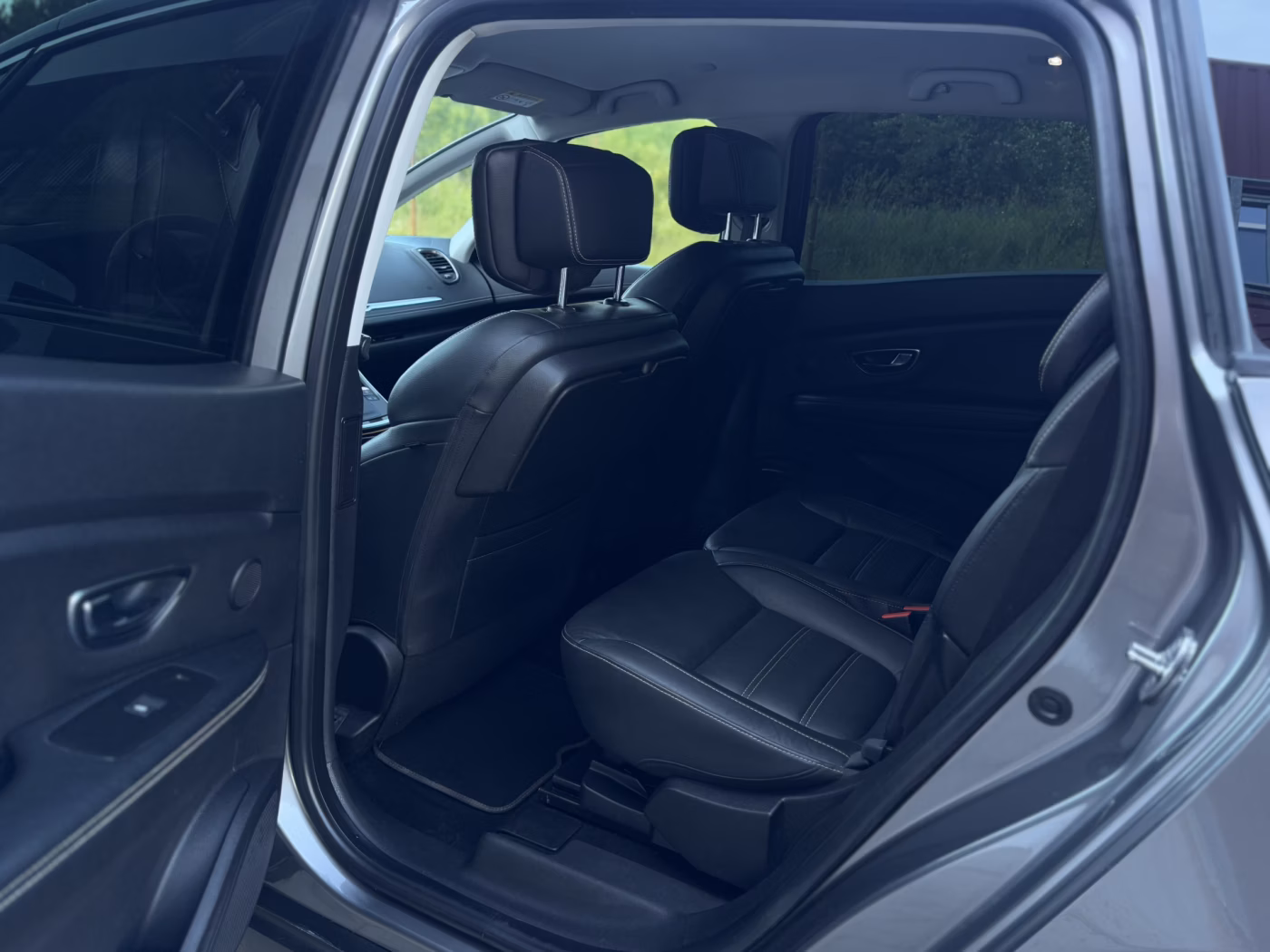 Renault Grand Scenic фото 22