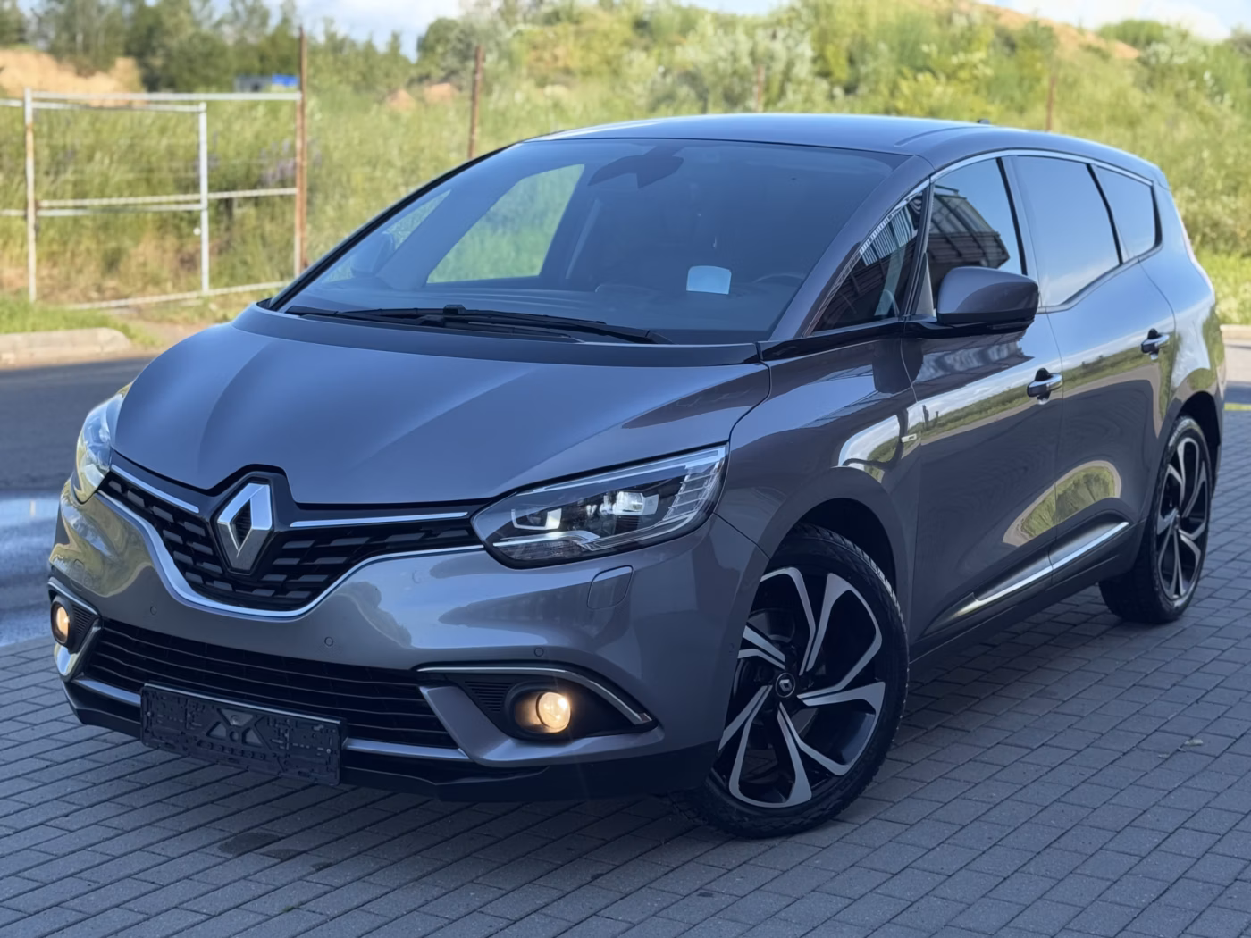 Renault Grand Scenic фото 2