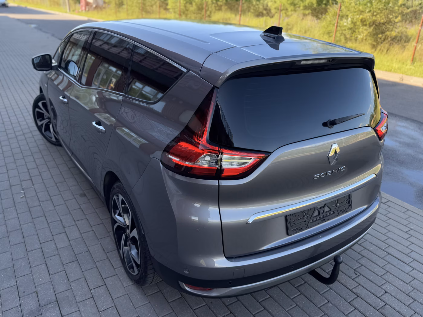 Renault Grand Scenic фото 30