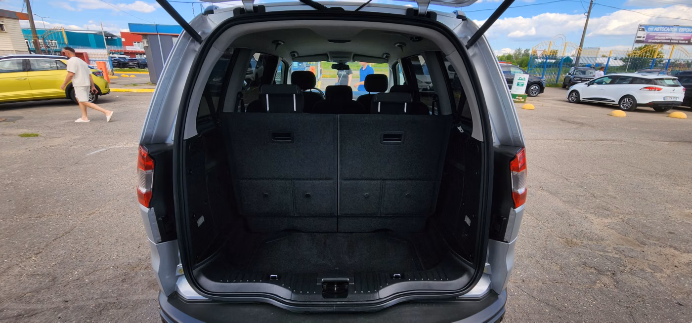 Ford Galaxy фото 13