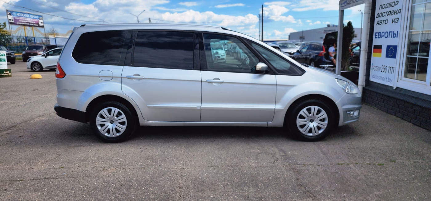 Ford Galaxy фото 4