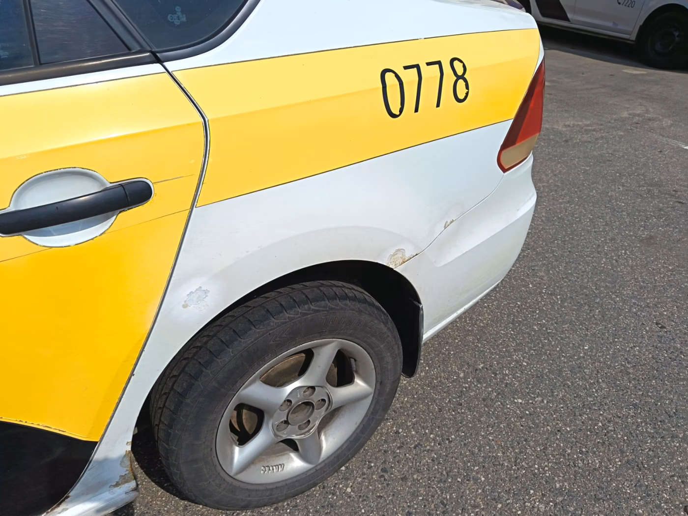 Volkswagen Polo Sedan фото 8