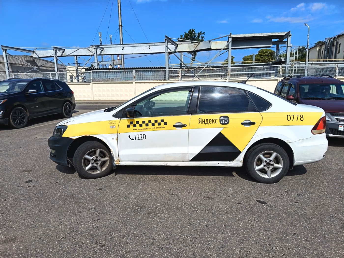 Volkswagen Polo Sedan фото 6