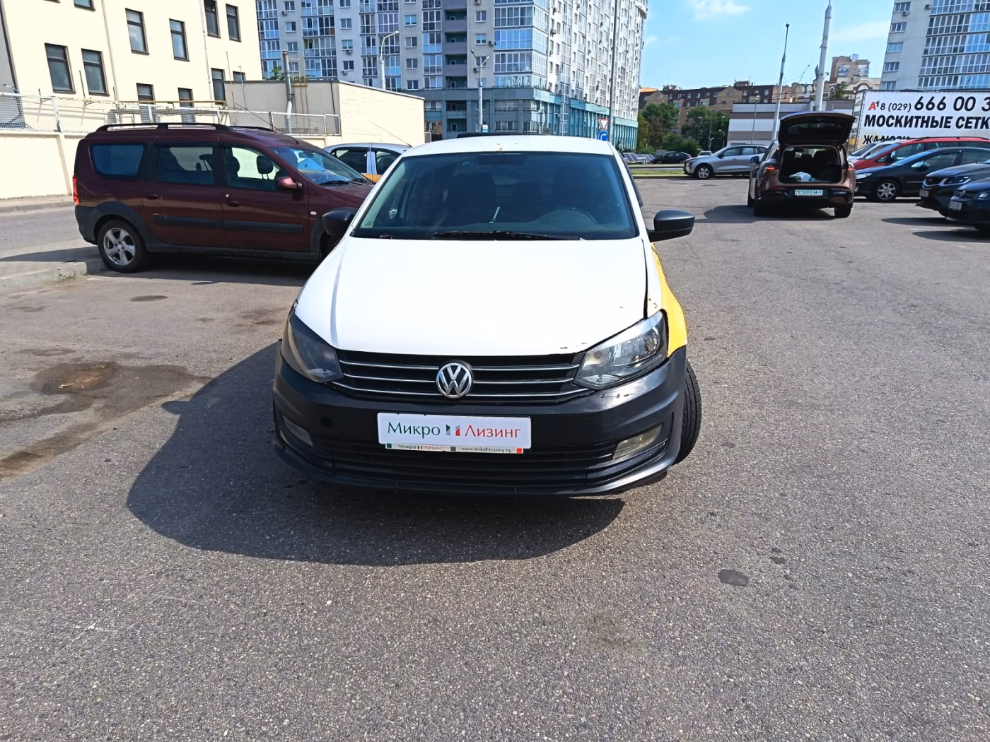 Volkswagen Polo Sedan фото 2