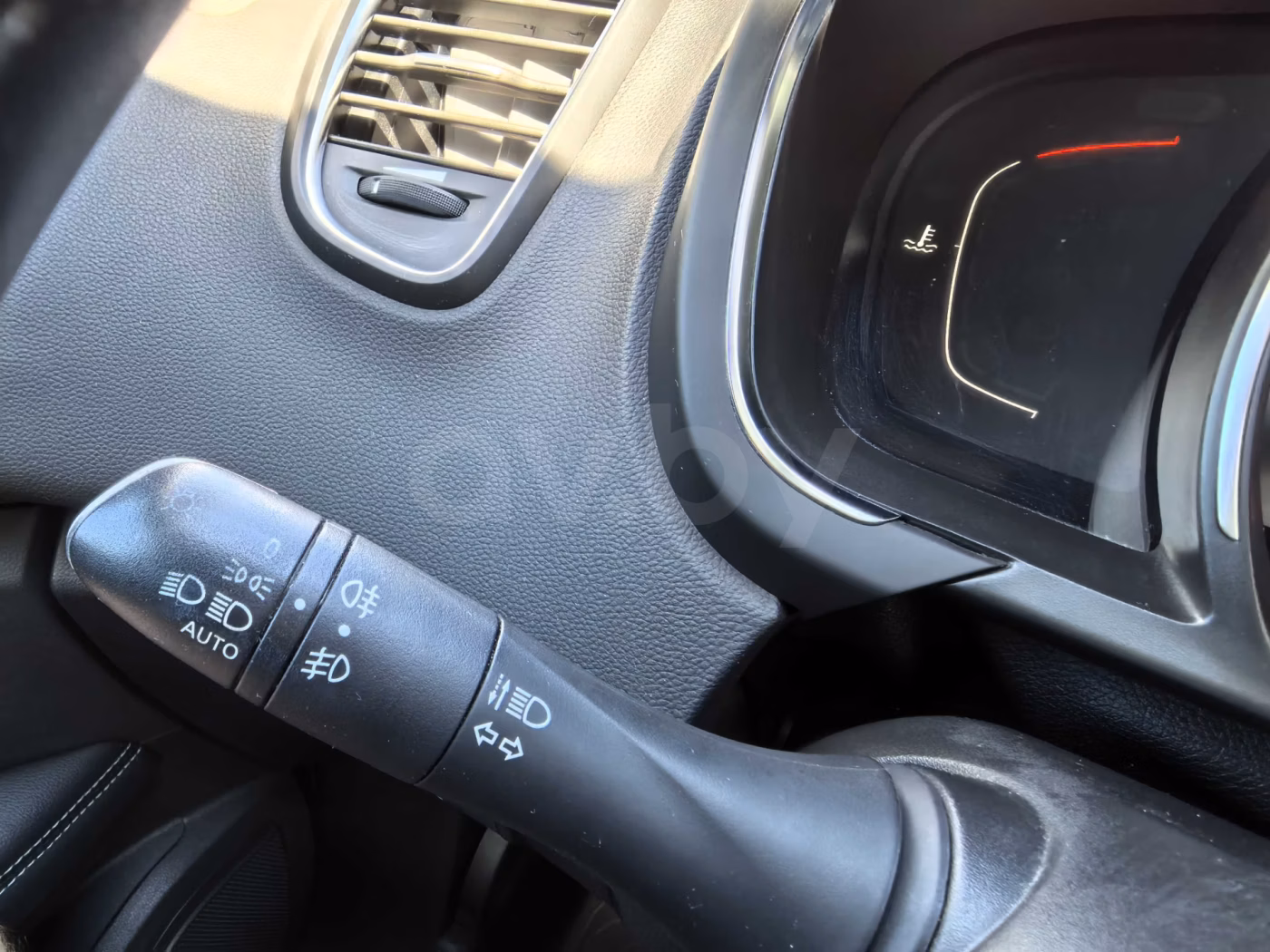 Renault Grand Scenic фото 16
