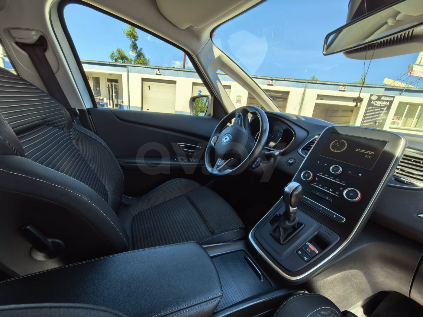 Renault Grand Scenic фото 19
