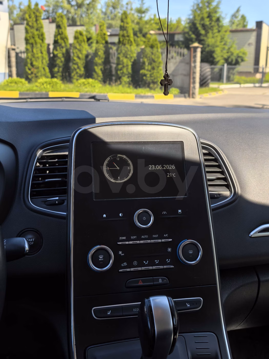 Renault Grand Scenic фото 11
