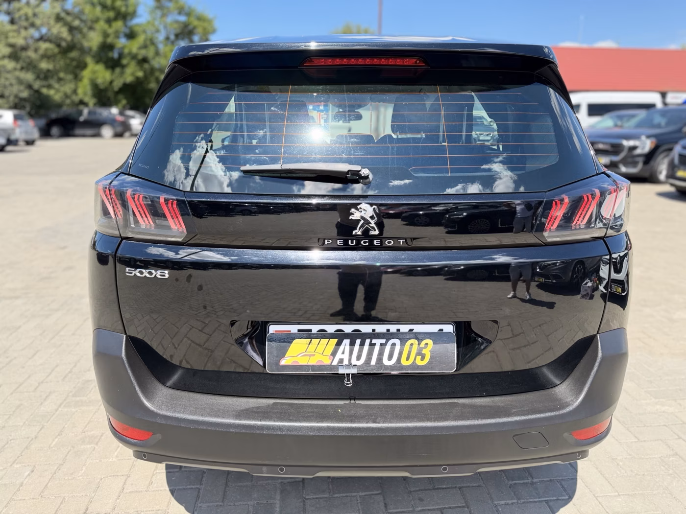 Peugeot 5008 фото 6