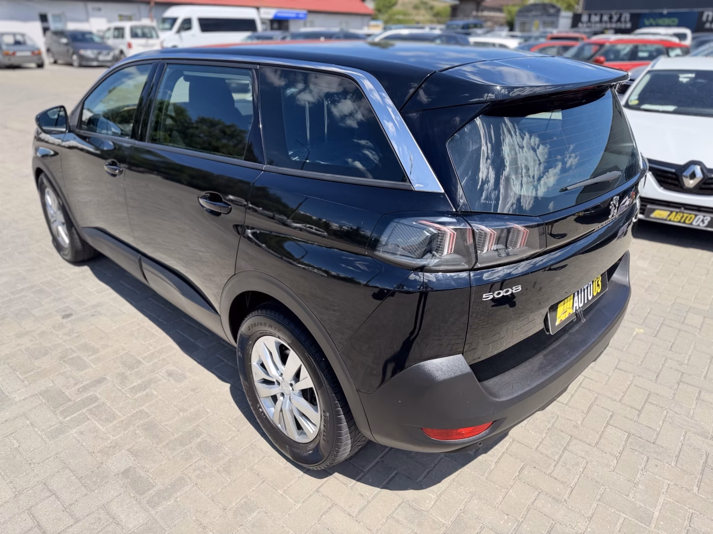 Peugeot 5008 фото 7