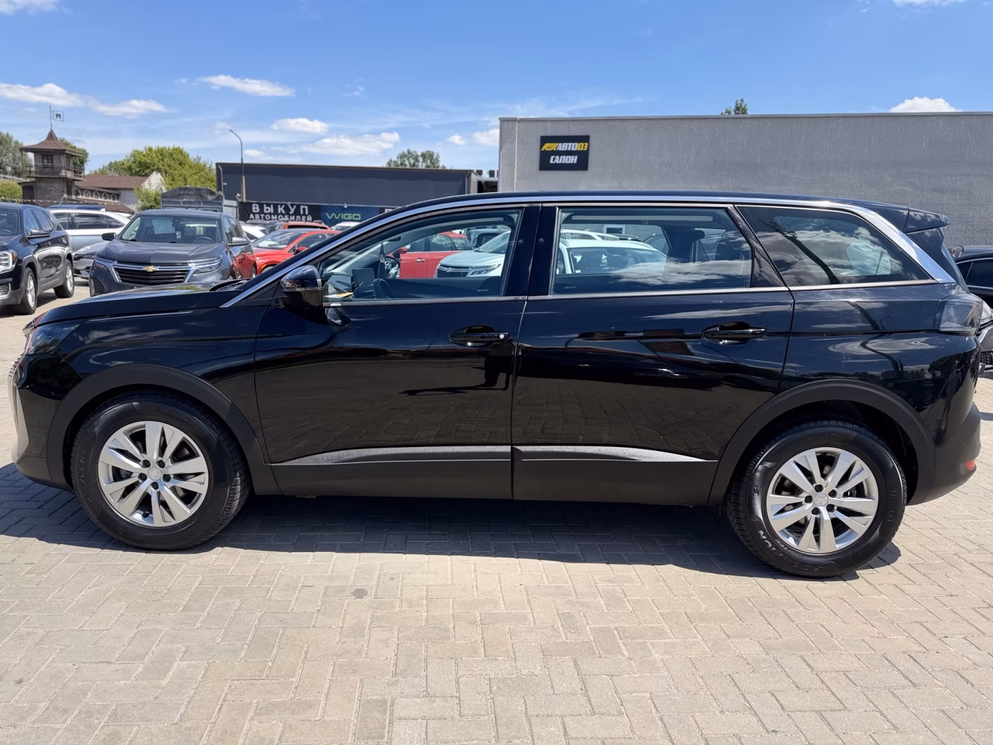 Peugeot 5008 фото 8