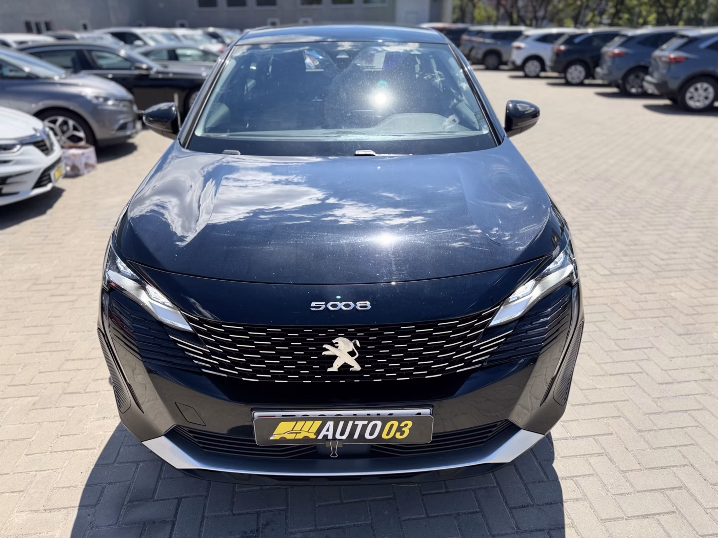 Peugeot 5008 фото 2