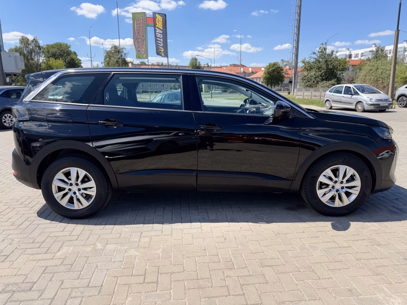 Peugeot 5008 фото 4
