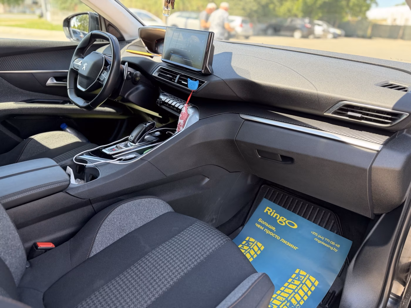 Peugeot 5008 фото 14