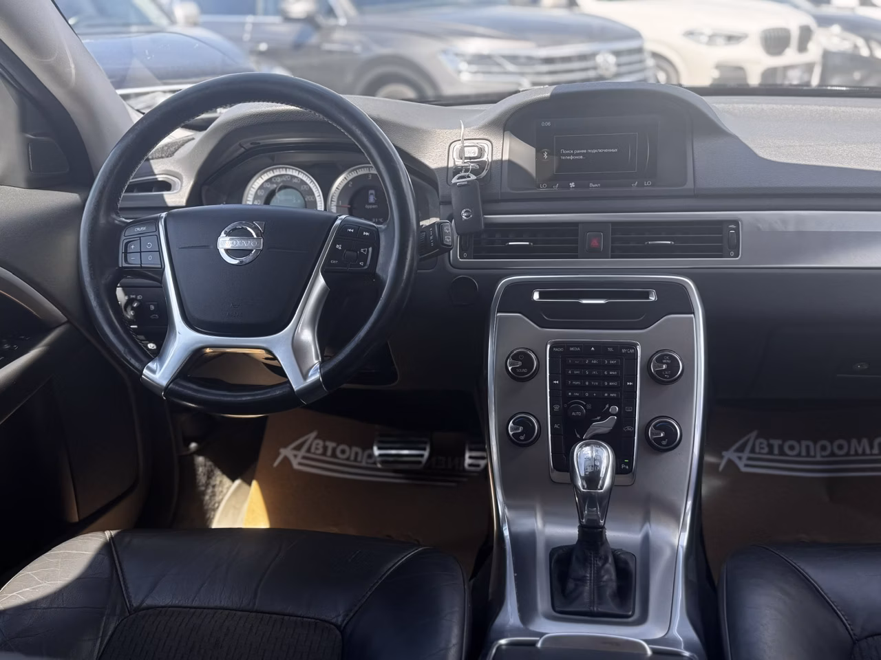 Volvo V70 фото 8