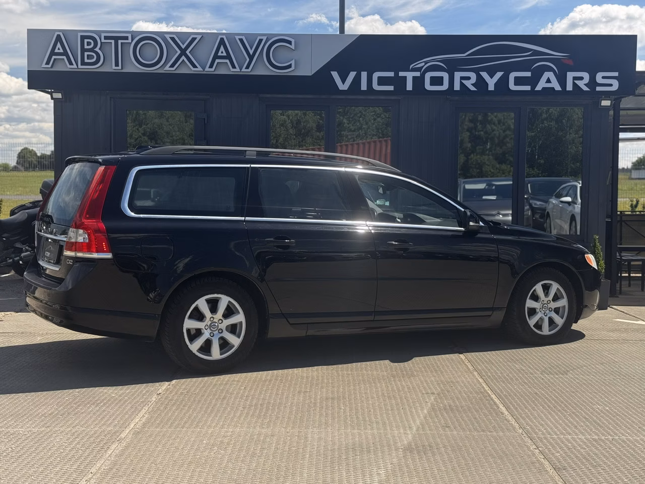 Volvo V70 фото 5
