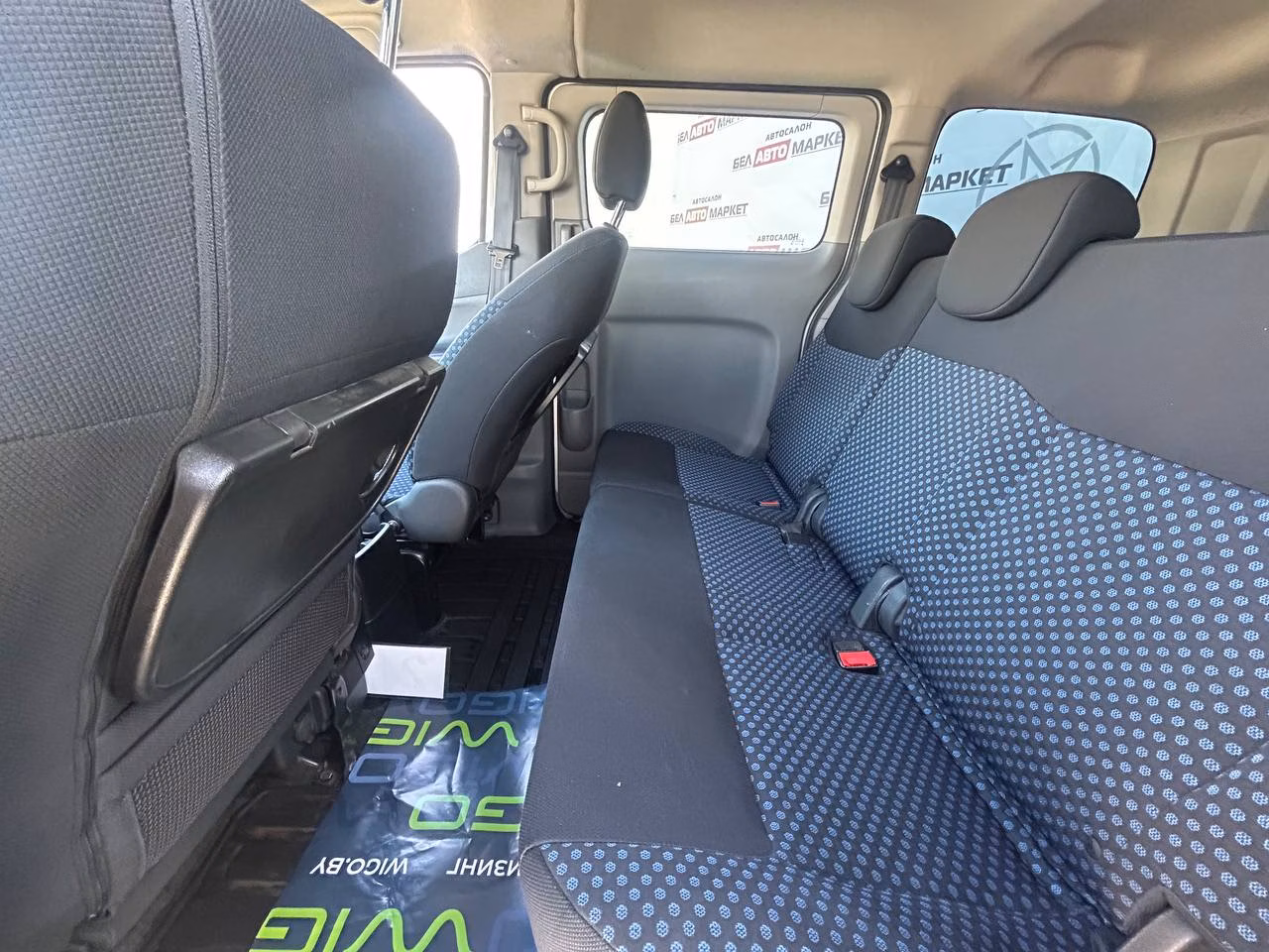 Nissan NV200 фото 6