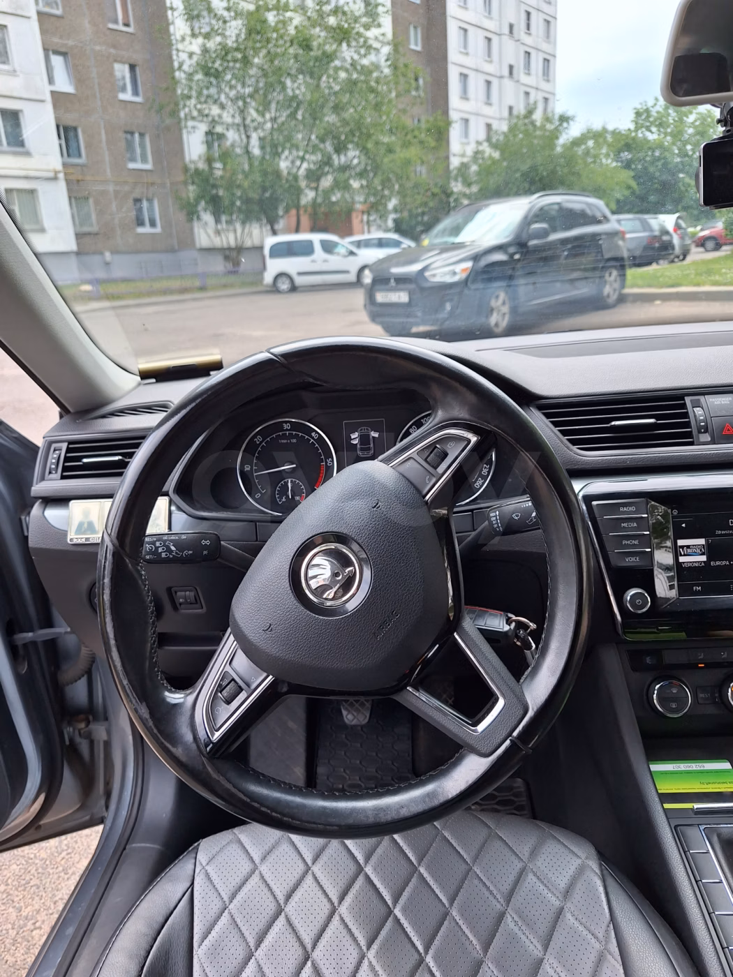 Skoda Superb фото 26