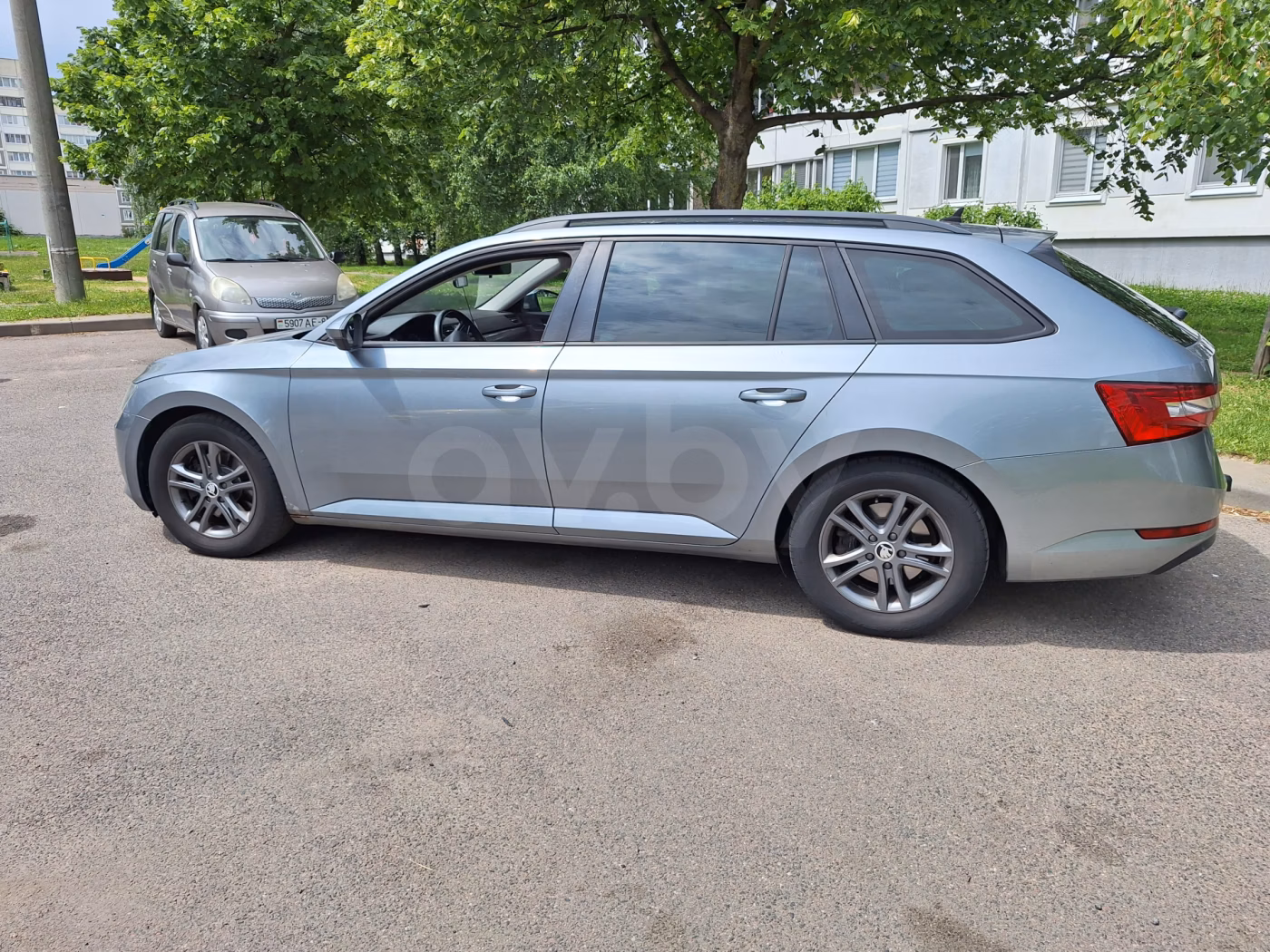 Skoda Superb фото 11