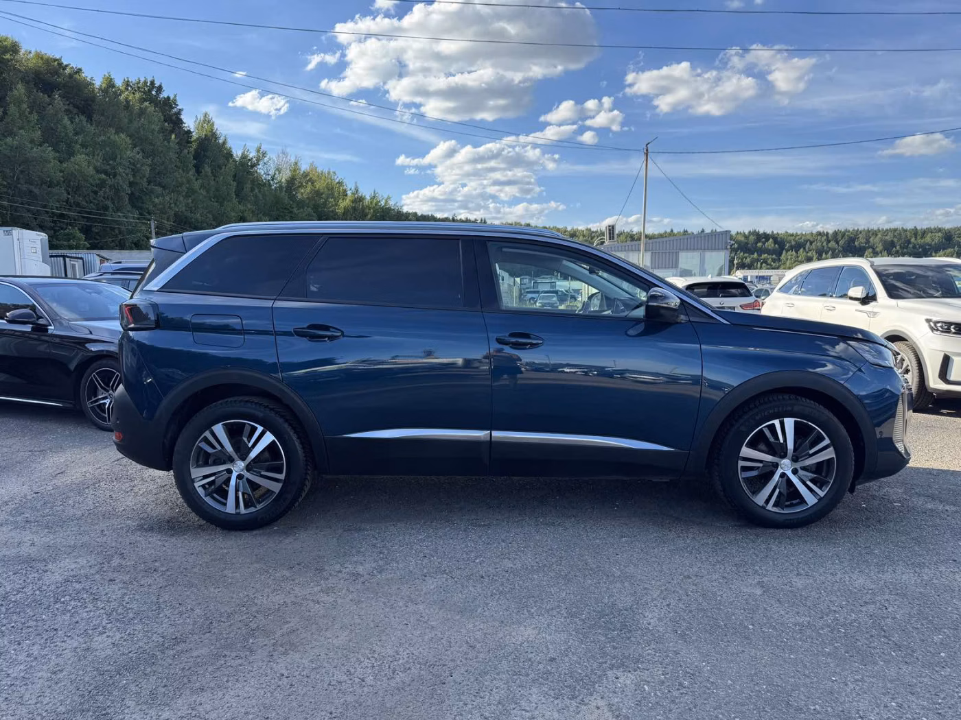 Peugeot 5008 фото 3