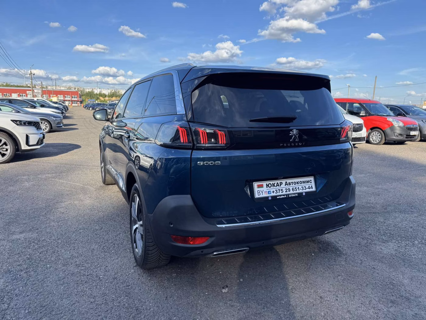 Peugeot 5008 фото 5