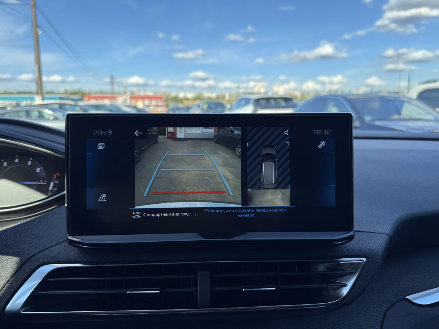 Peugeot 5008 фото 17